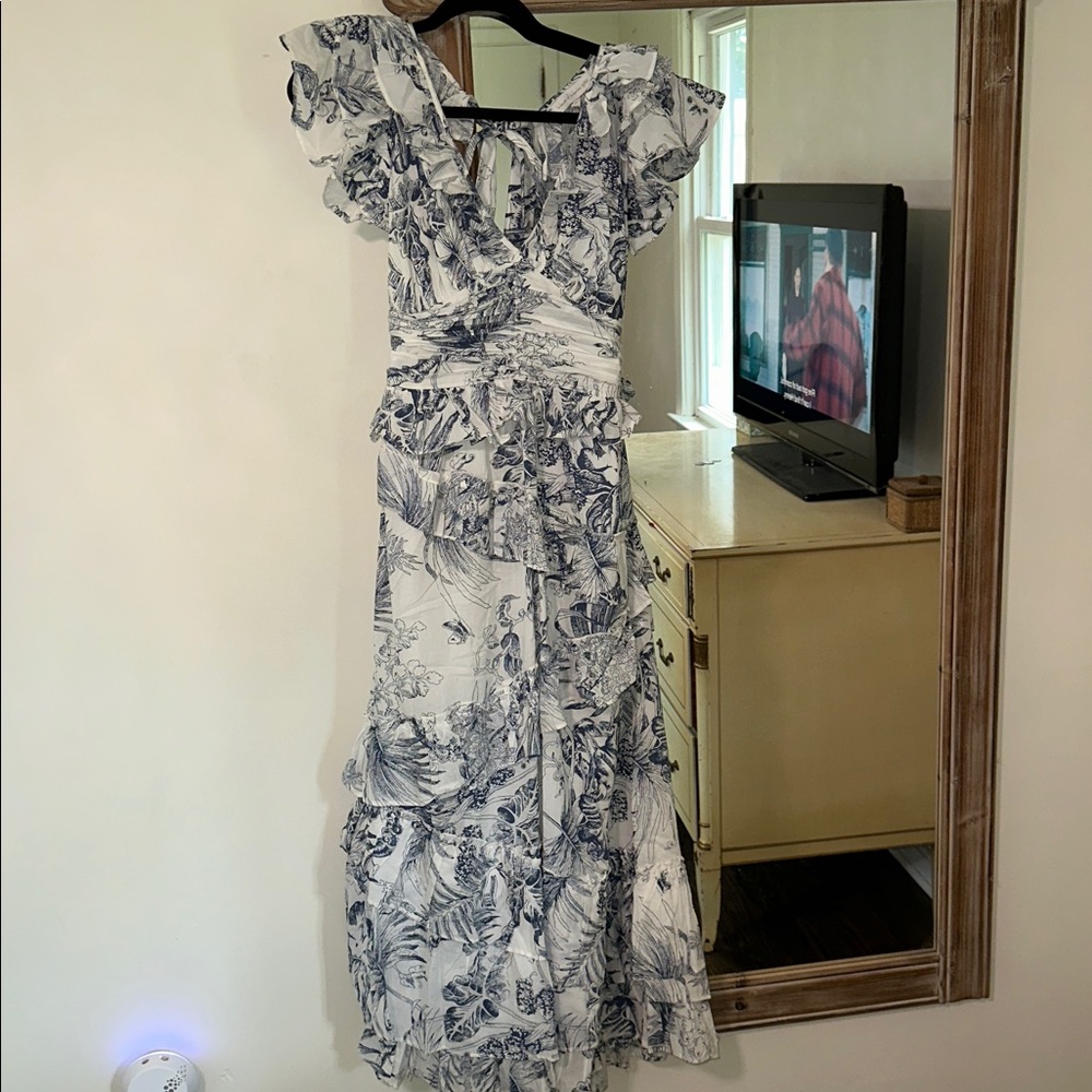 Floral Maxi Dress with Ruffle Sleeves